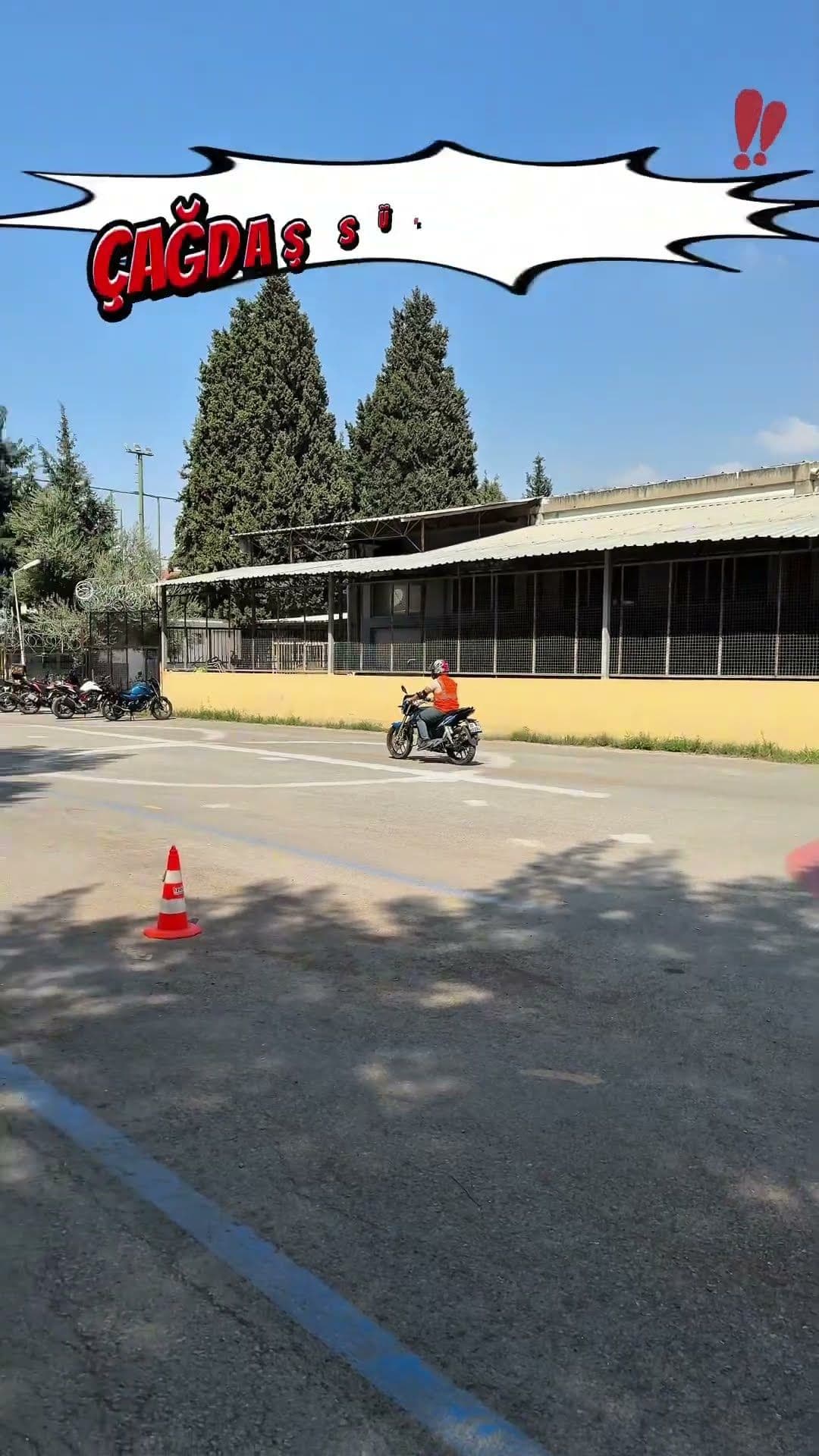 Motosiklet İç Parkur Eğitimi — Çağdaş Sürücü Kursu